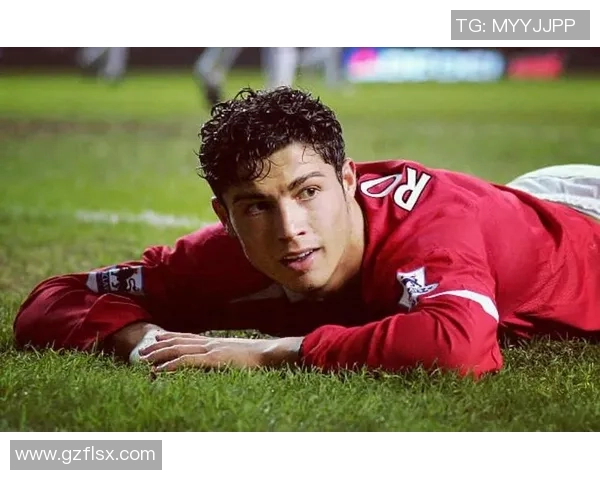 未婚足球明星的魅力与生活揭秘他们的单身故事与职业成就